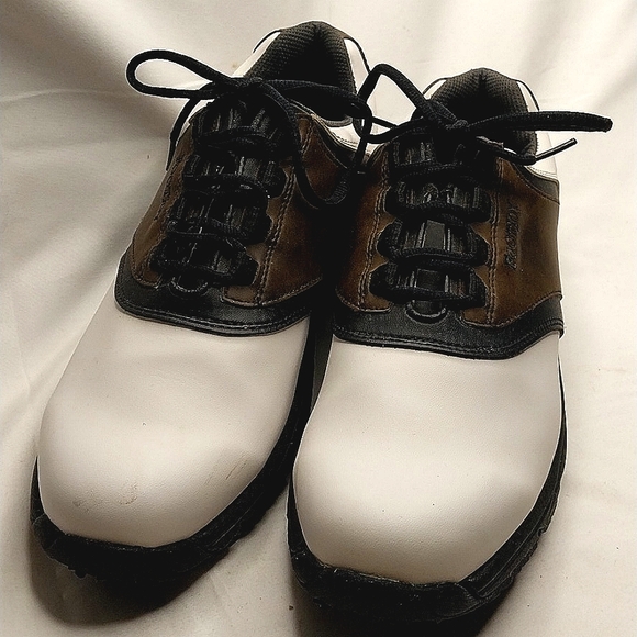 FootJoy GreenJoys Mens Golf Shoes Sz 10.5M 45516 White Brown Soft Spikes - Picture 2 of 8